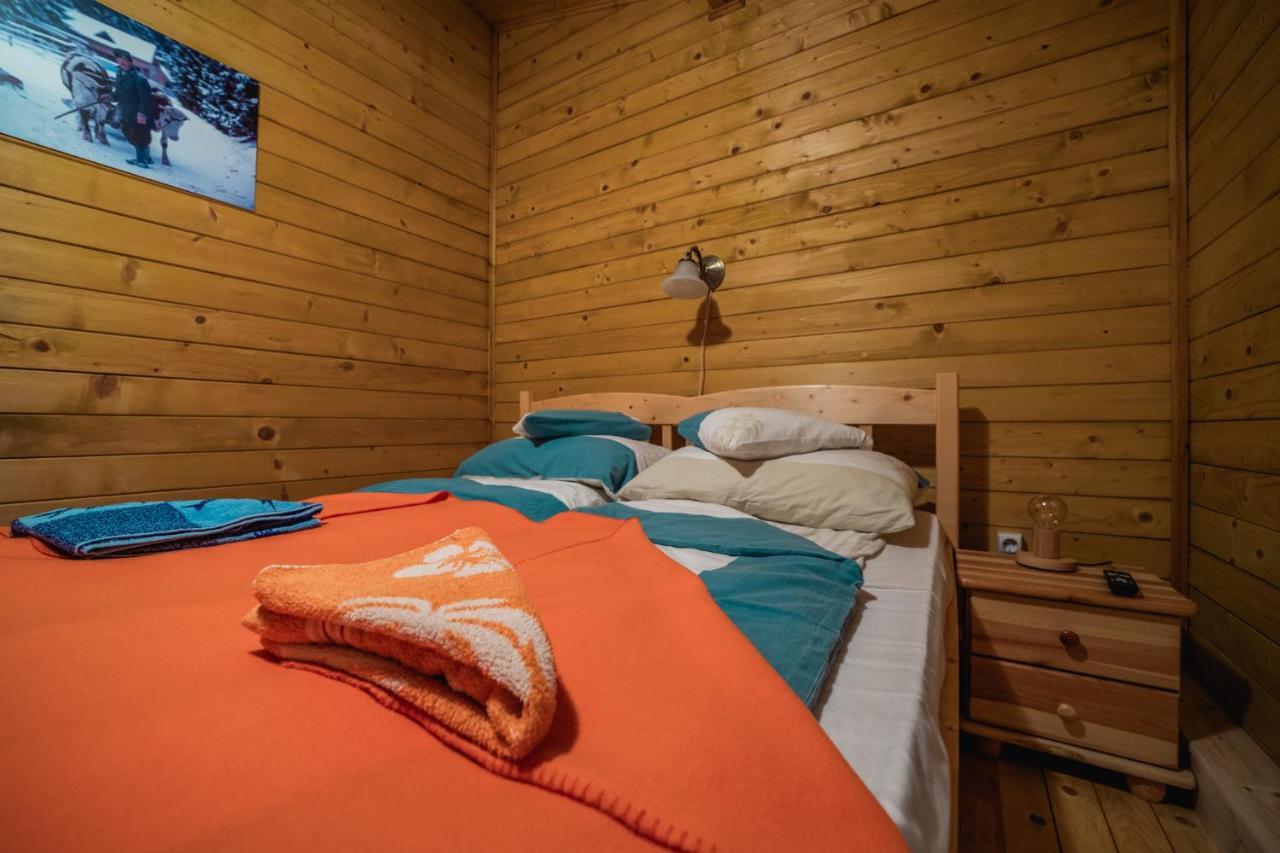 Biotour Camping & Restaurant Ghimeş-Făget Bagian luar foto