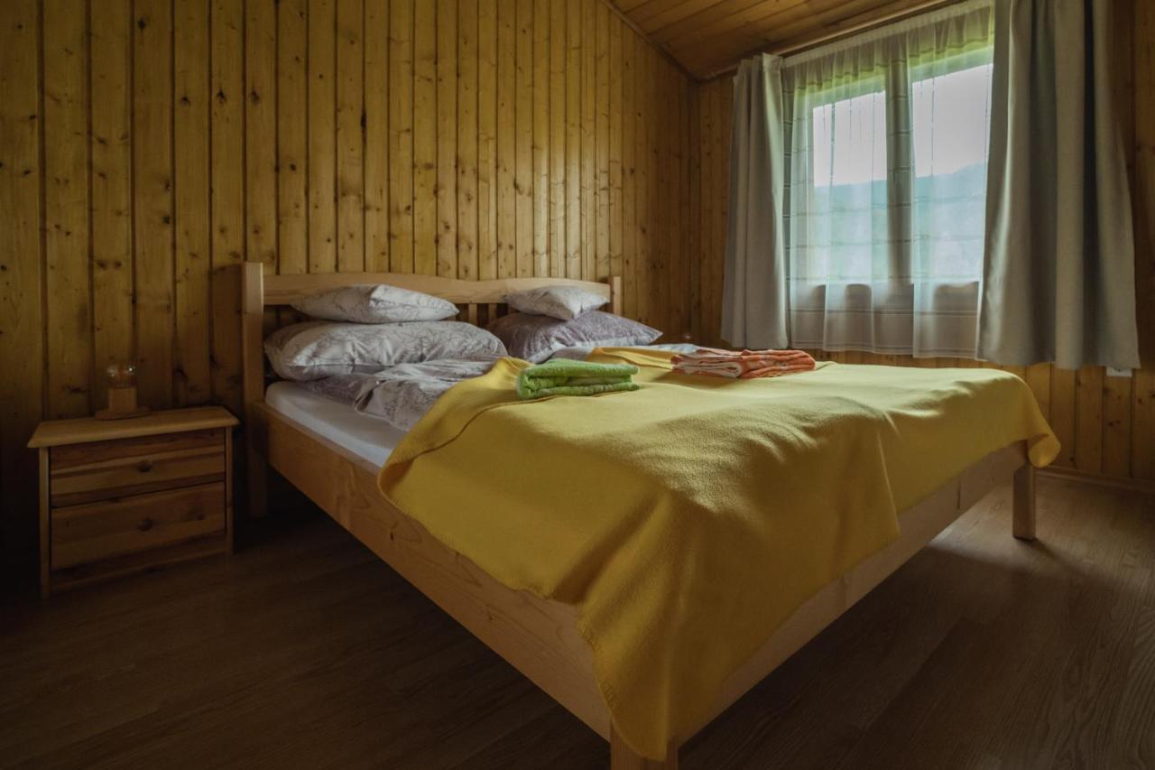Biotour Camping & Restaurant Ghimeş-Făget Bagian luar foto