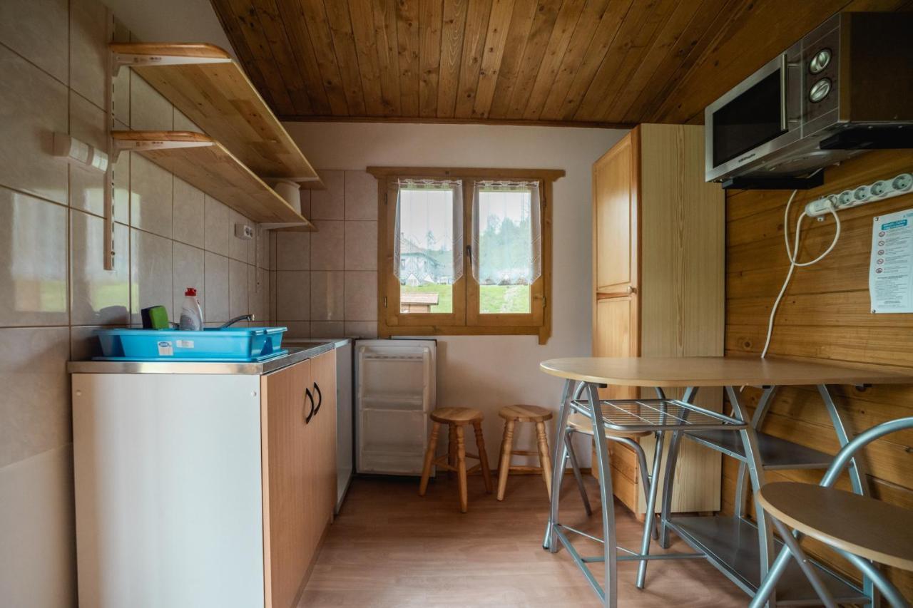 Biotour Camping & Restaurant Ghimeş-Făget Bagian luar foto